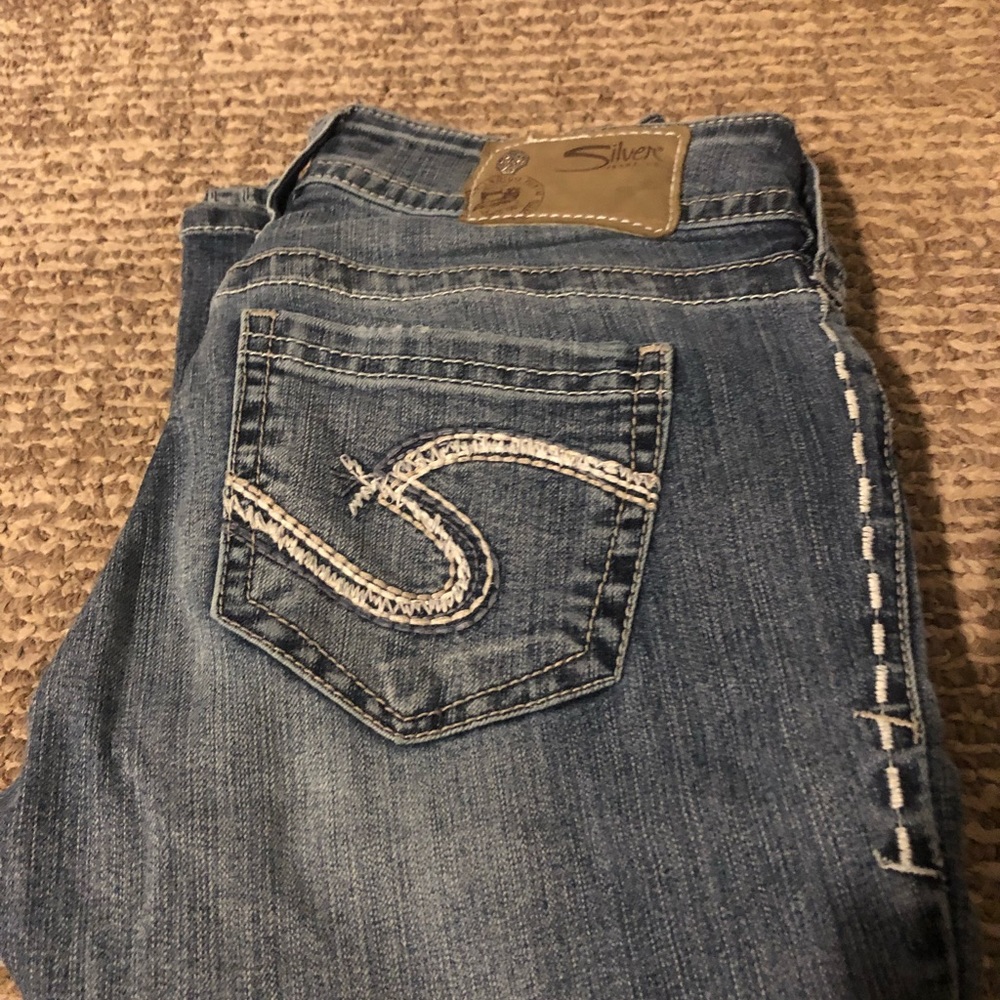 Silver, BKE, Rock Revival, and Hollister jeans - Picture 3 of 8